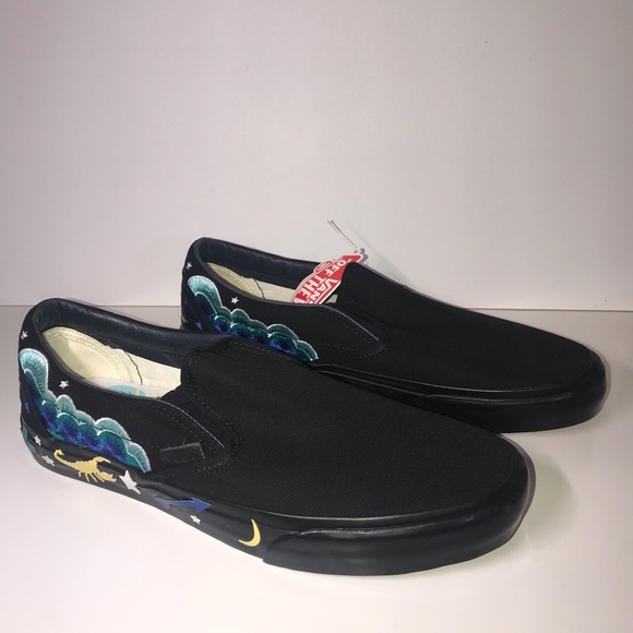 vans slip on desert embellish
